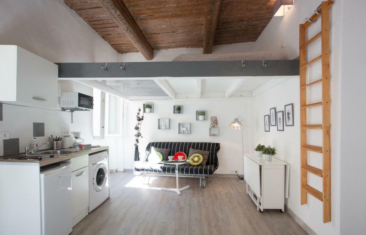 Gregbnb - Filet Suspendu ! - Parking Inclus - Climatise - Wifi -15Min Gare Toulon Bagian luar foto